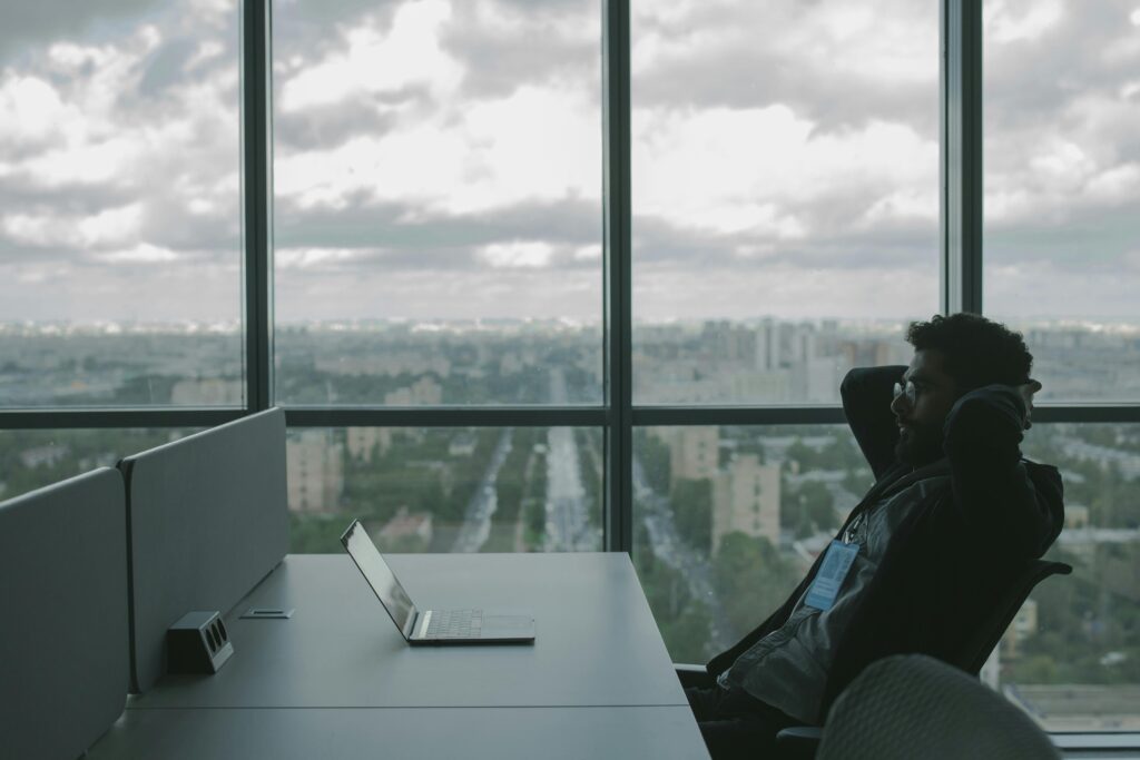 Photo by cottonbro studio: https://www.pexels.com/photo/man-reclining-and-looking-at-his-laptop-5483064/